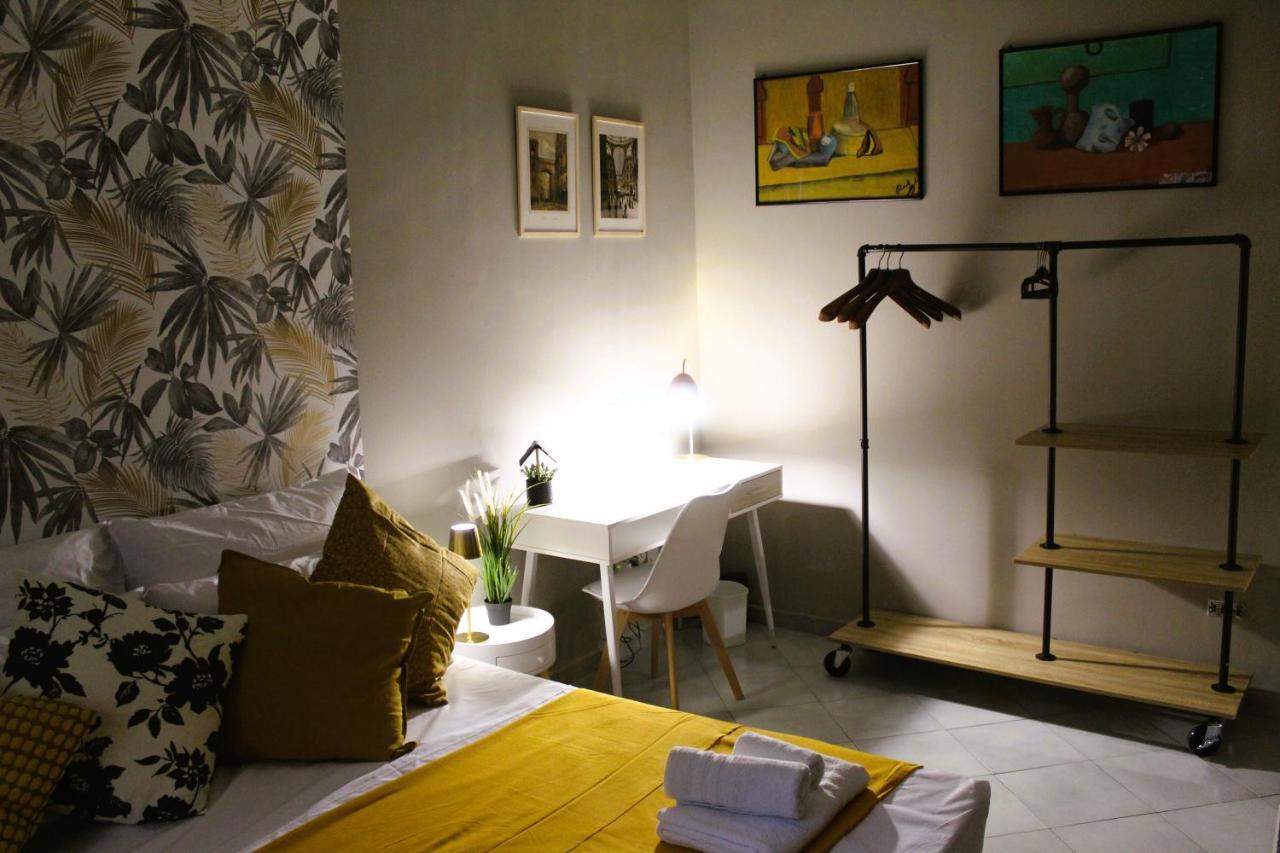Vomero Parthenope Home Napoli Bagian luar foto